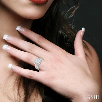 1 1/10 Ctw Split Shank Oval Shape Lovebright Round Cut Diamond Ring in 14K White Gold